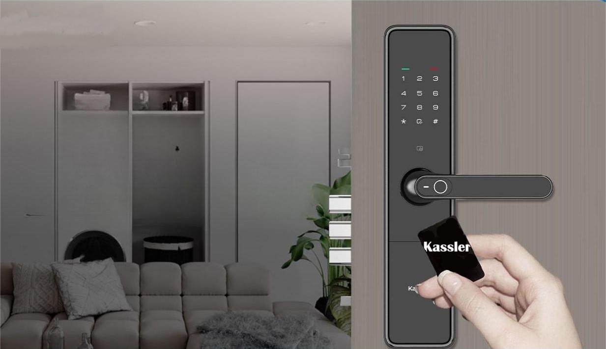 Khóa cửa thẻ từ có còn thông dụng trong công nghệ hiện đại? Độ bảo mật và tiện lợi của việc mở khóa bằng thẻ từ