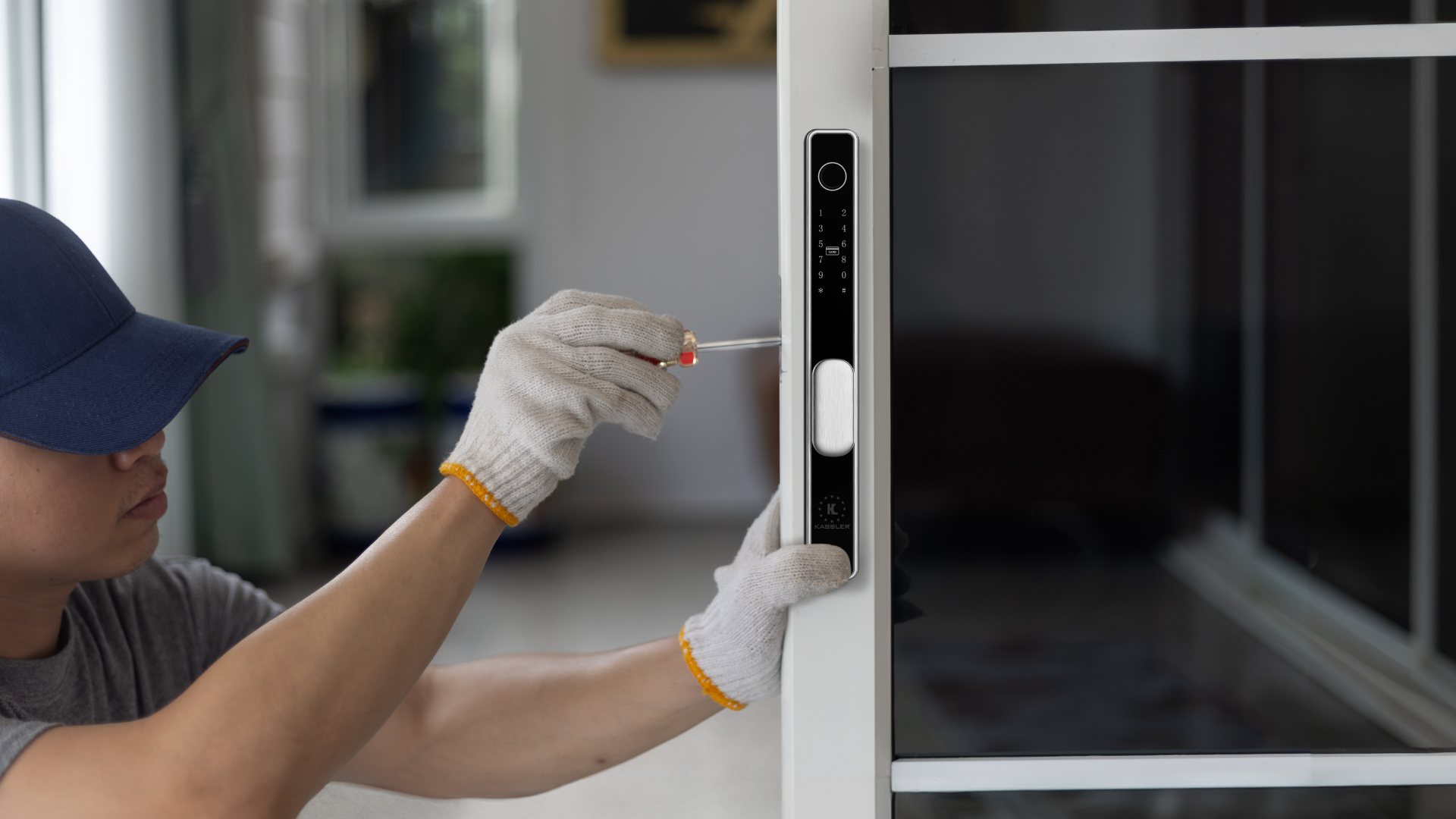 Cửa Bị Kẹt Không Mở Được – Do Khóa Hay Do Cửa? Hướng Dẫn Kiểm Tra Nhanh