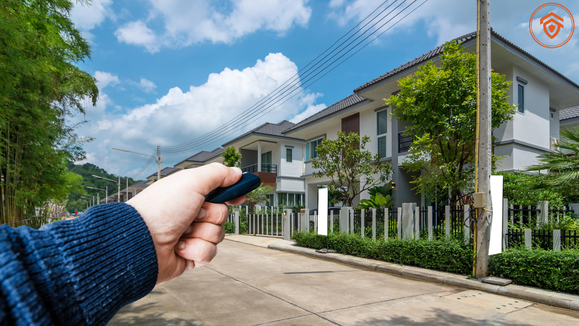 Khóa Cửa Vân Tay Tích Hợp Điều Khiển Từ Xa – Giải Pháp An Ninh Không Giới Hạn