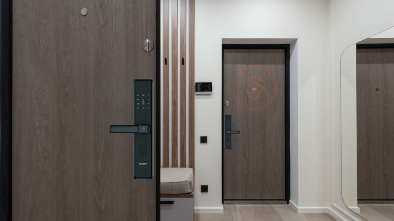 Thiết Kế Không Chỉ Để Đẹp: Cách Khóa Cửa Điện Tử Nâng Tầm Trải Nghiệm Người Dùng