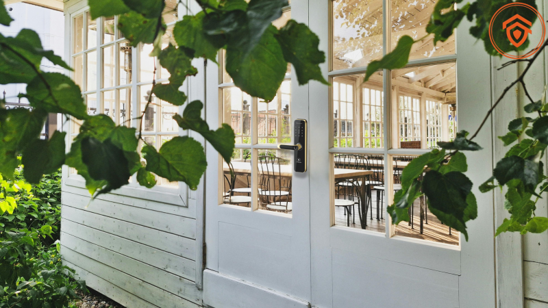 Khi Thiết Kế Giao Thoa Với Trí Tuệ: Khóa Cửa Điện Tử Định Hình Chuẩn Sống Mới